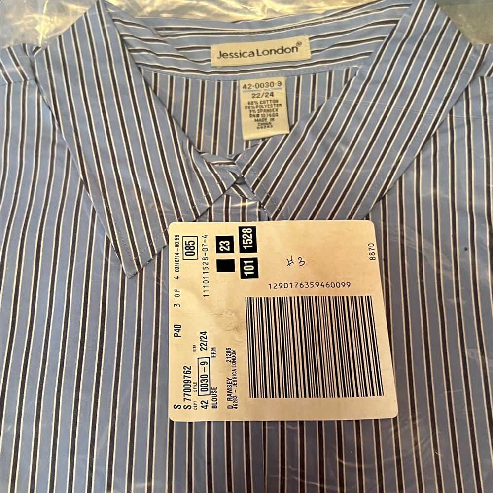Jessica London Women’s Blue and White Striped Dress Shirt Brand New